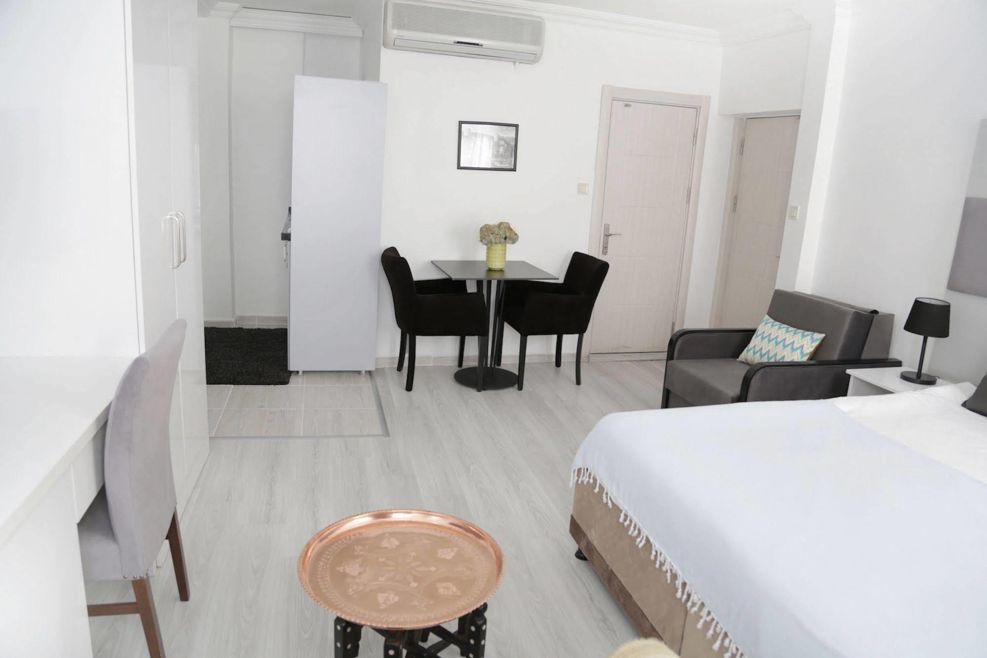 Babu House Hotel Istanbul Bagian luar foto