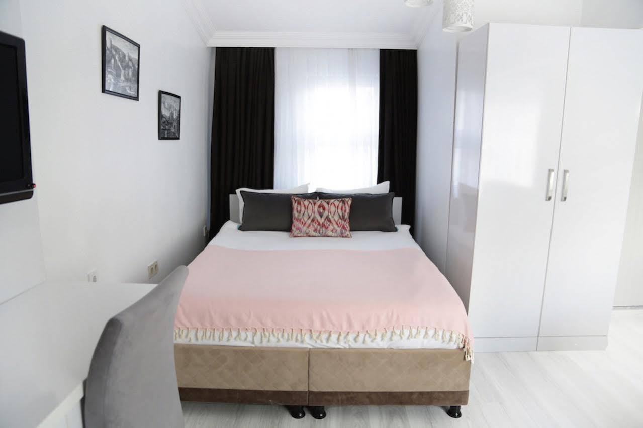 Babu House Hotel Istanbul Bagian luar foto